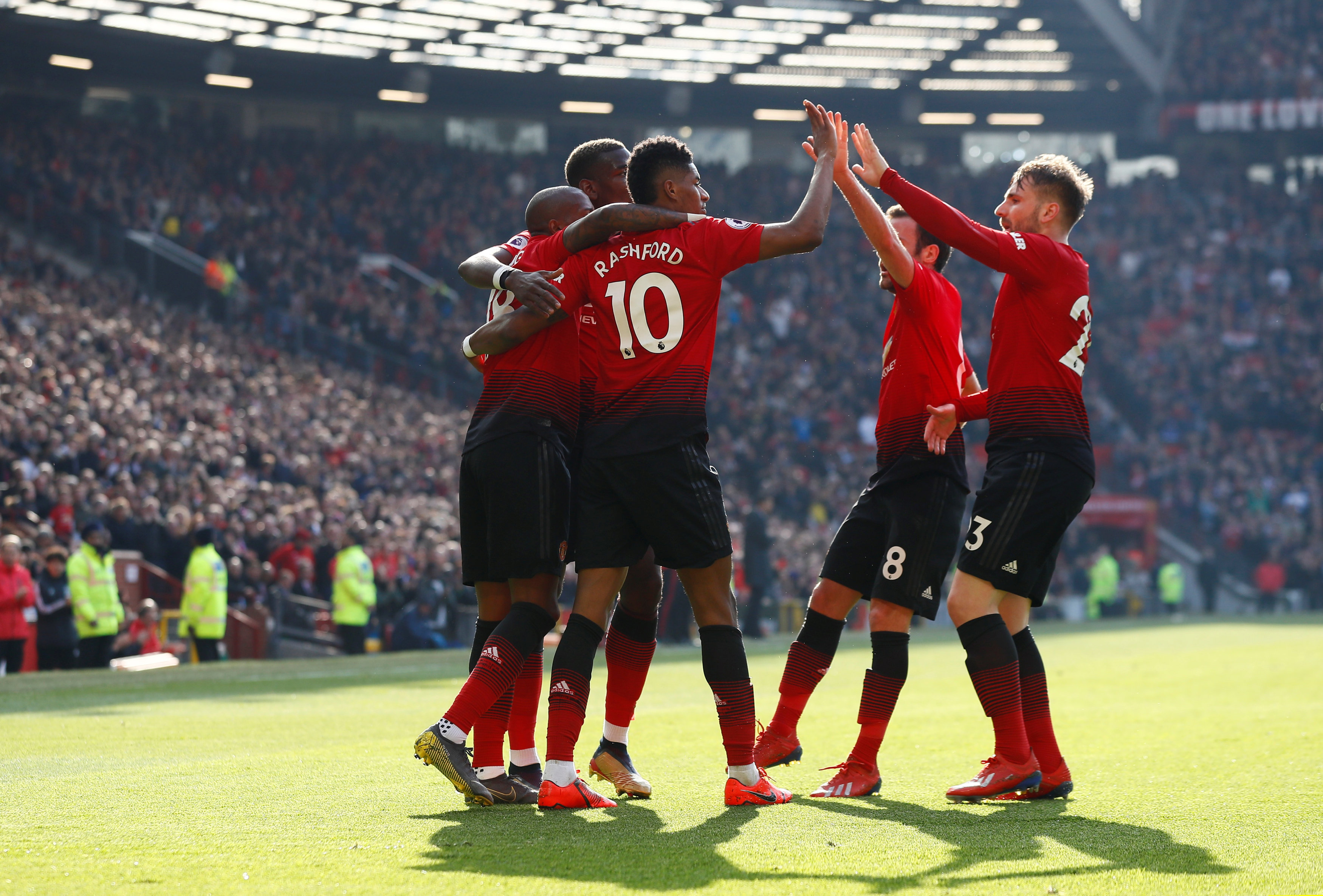 球队的中流 球队的中流